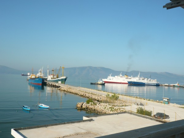 Hafen von Vlore